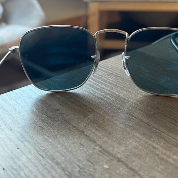 Rayban Frank Sunglasses Polarized - Picture 7 of 8